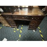 PEDESTAL DESK