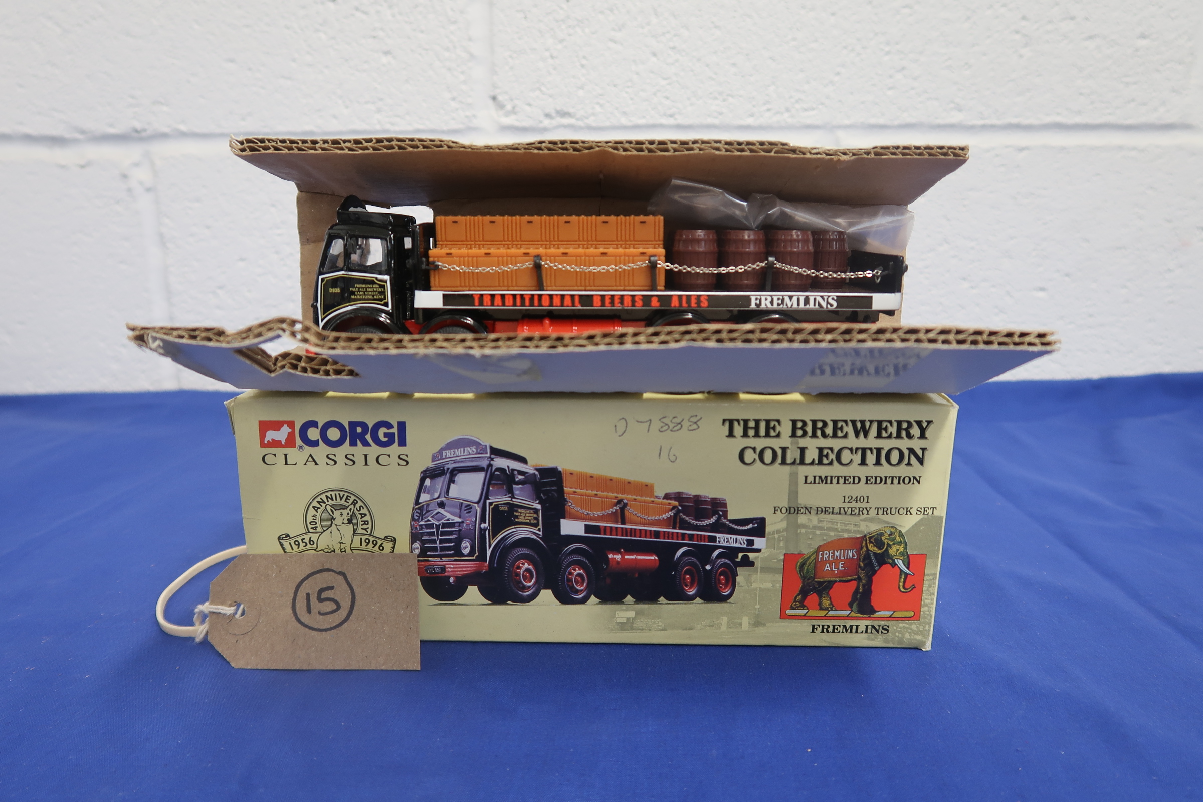 Corgi Foden Delivery Truck Set/Fremlins - Mint/Box Good