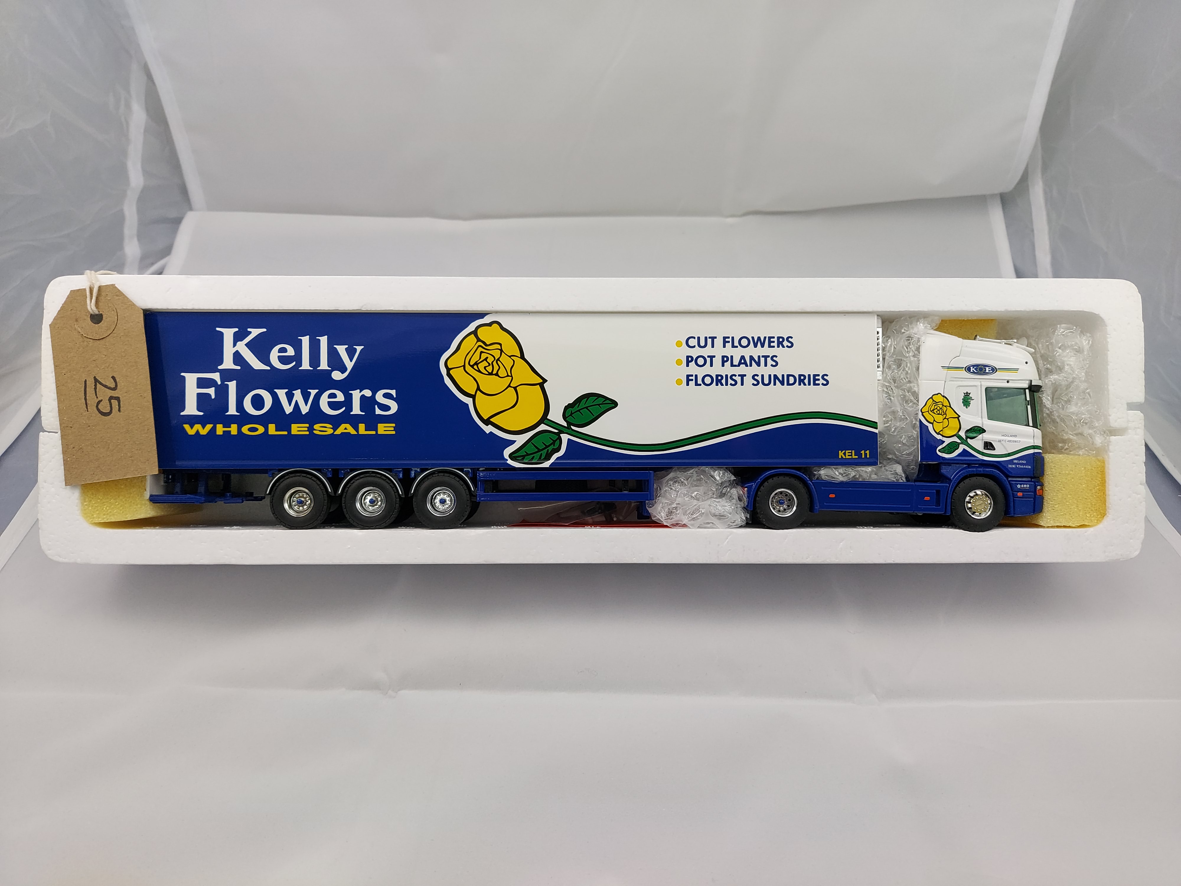 Tekno Scania R 164L/V8 480 Topline 2 & Reefer/Kelly Flowers