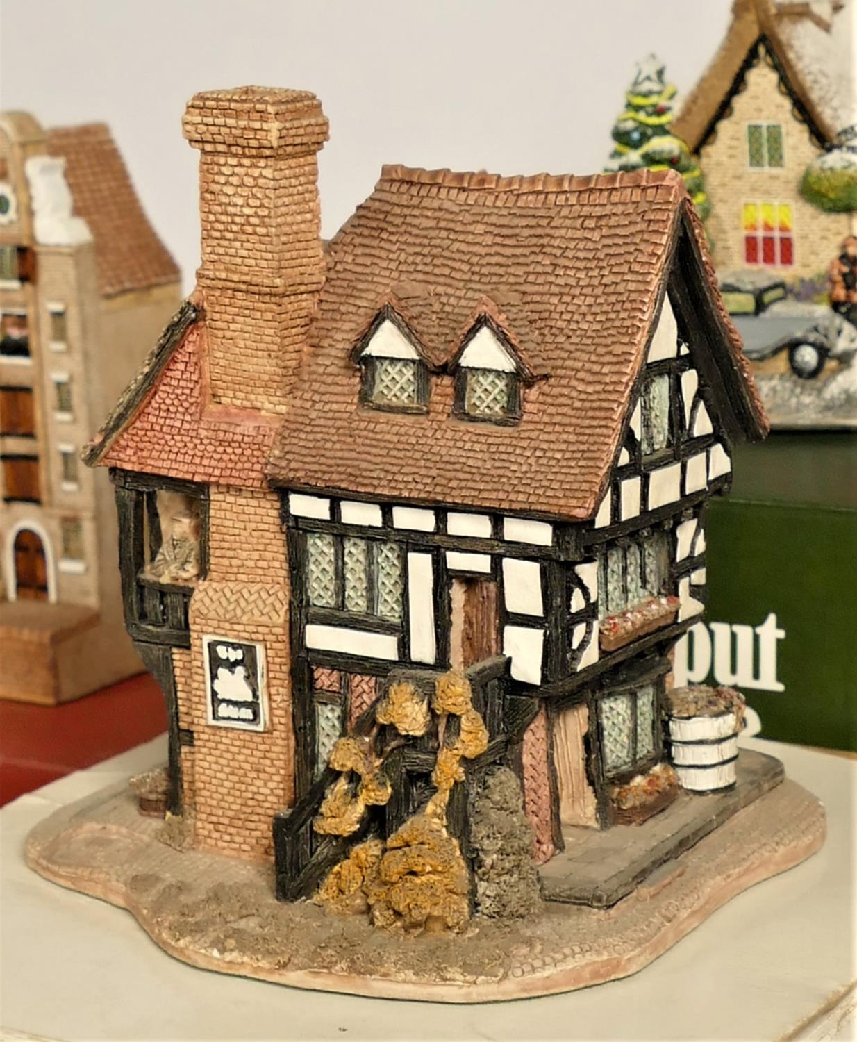 Lilliput Lane, a collection of models and wall plaques, to include "Lower Brockhamton", "Tower of - Image 2 of 4