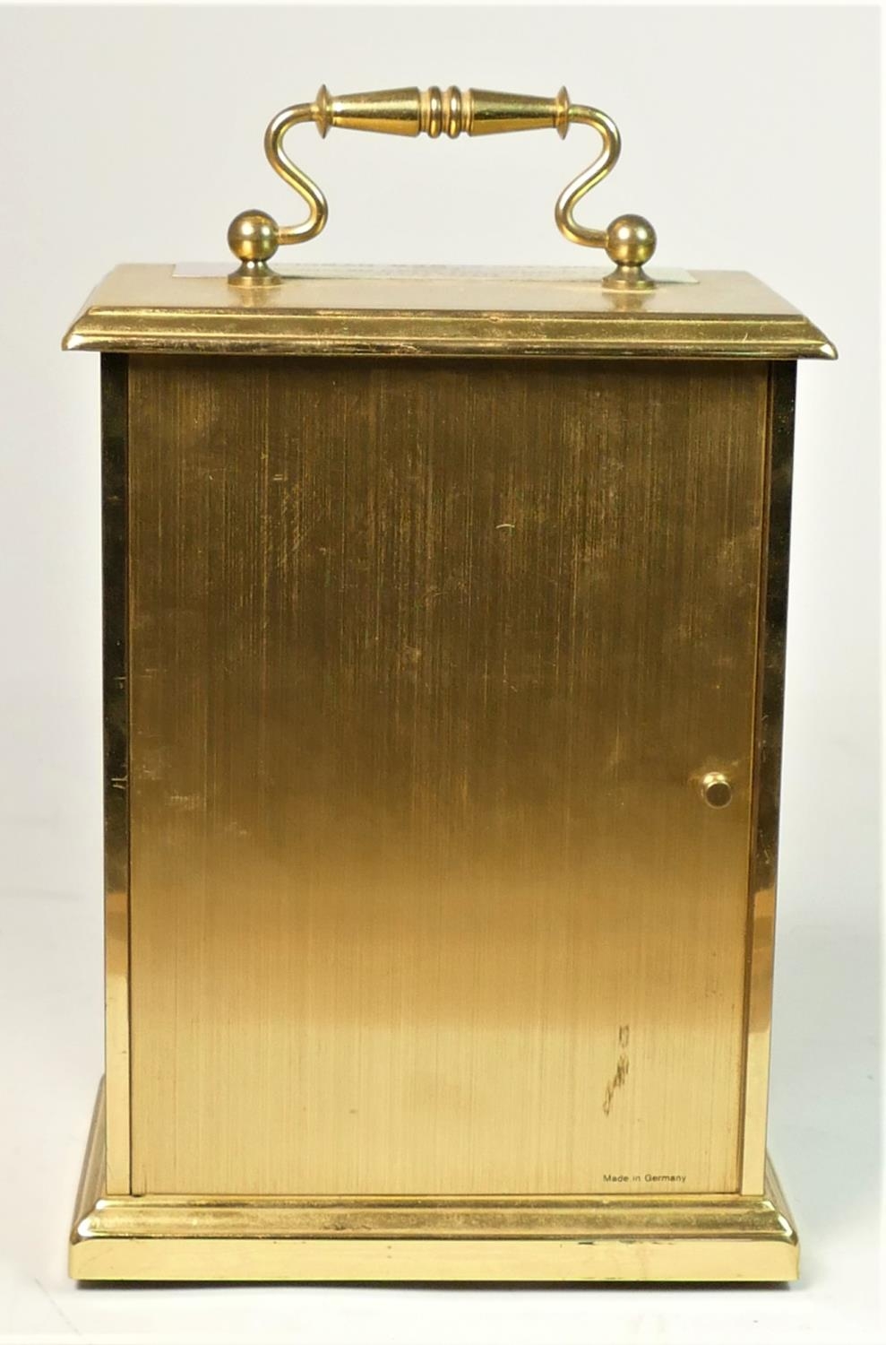 A German brass mantle clock with Roman numeral dial, with pendulum, 19cm - Image 3 of 4