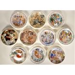 A collection of Royal Doulton Brambly Hedge collectors plates, table lamp, boxed story sets, photo