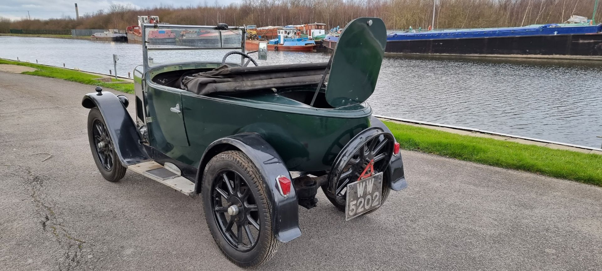 1928 Triumph Super Seven two seater de Luxe, 832cc. Registration number WW 5202. Chassis number - Image 5 of 26