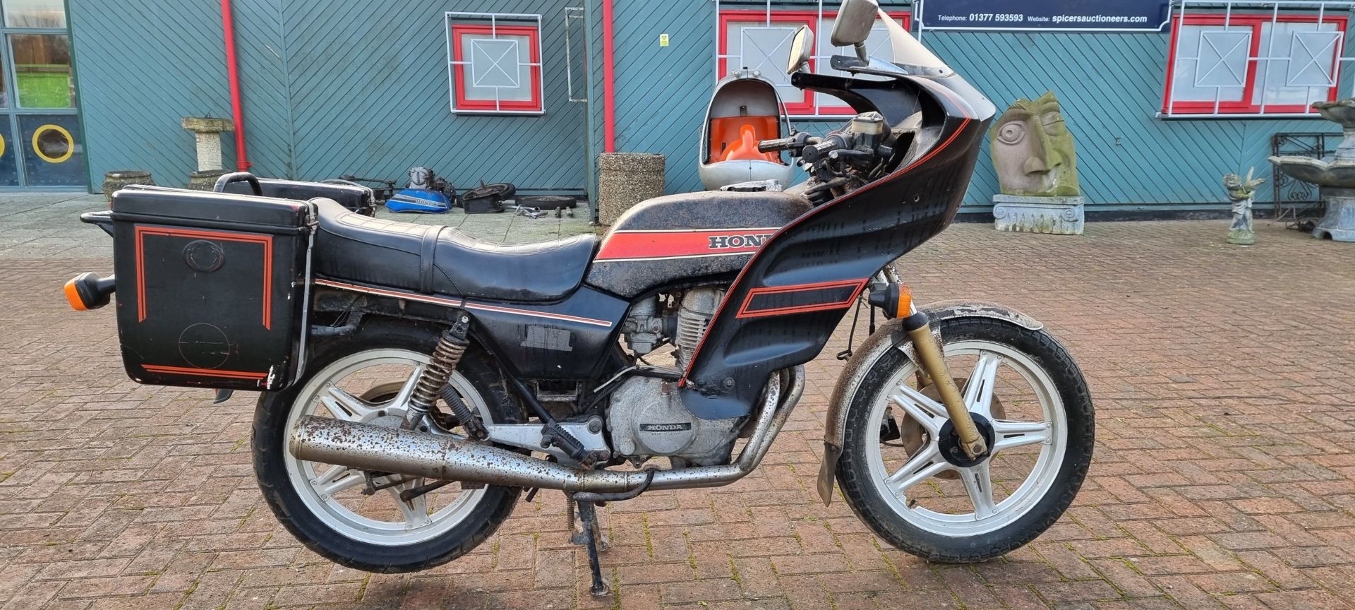 1981 Honda Super Dream CB250N, 249cc. Registration number VKH 893W. Frame number unknown. Engine