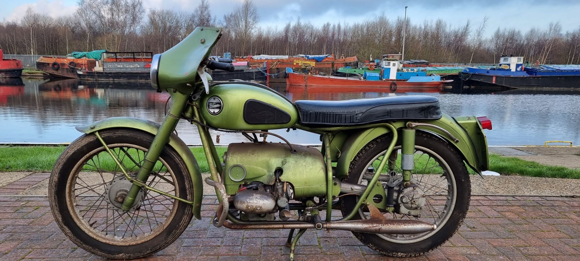 1958 Velocette Valiant 192cc. Registration number WRW 901 (see text). Frame number unknown. Engine - Image 2 of 12