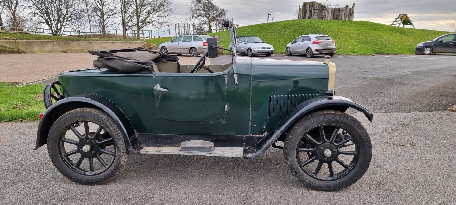 1928 Triumph Super Seven two seater de Luxe, 832cc. Registration number WW 5202. Chassis number - Image 7 of 26
