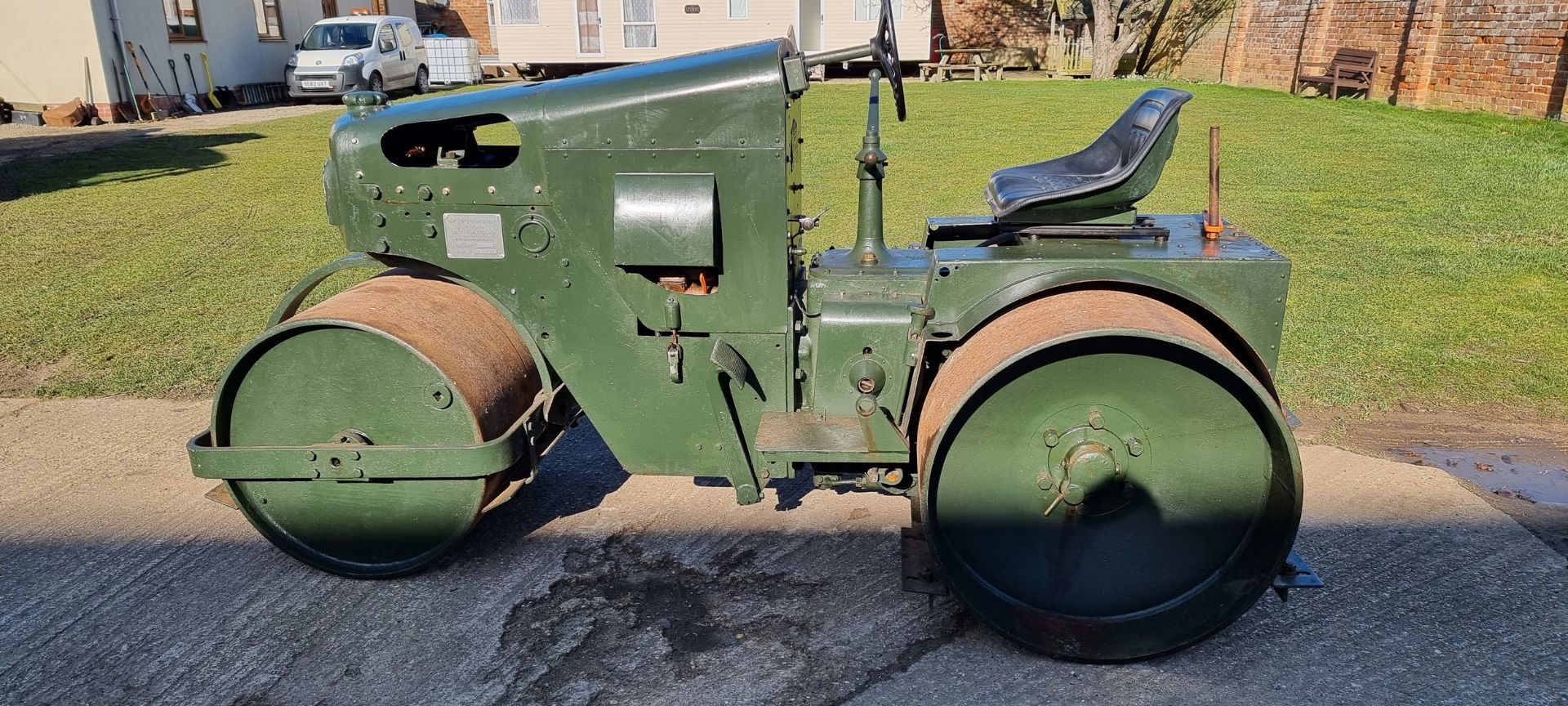 Aveling Barford GA Road Roller, c.1959. Serial number GA 1105. In 1933 Aveling-Barford, Ltd. were - Image 4 of 10