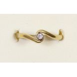 An 18ct gold single brilliant cut diamond ring, M 1/2, 2.4gm