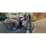 An Ideal Prisma aluminum 24 speed town bicycle, Shimano rear gear broken, 28" wheels, a Peugeot