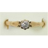 A 9ct gold and single brilliant cut diamond ring, R, 1.5gm