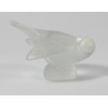 A Lalique frosted glass robin, etched in script "Lalique, France", 11cm