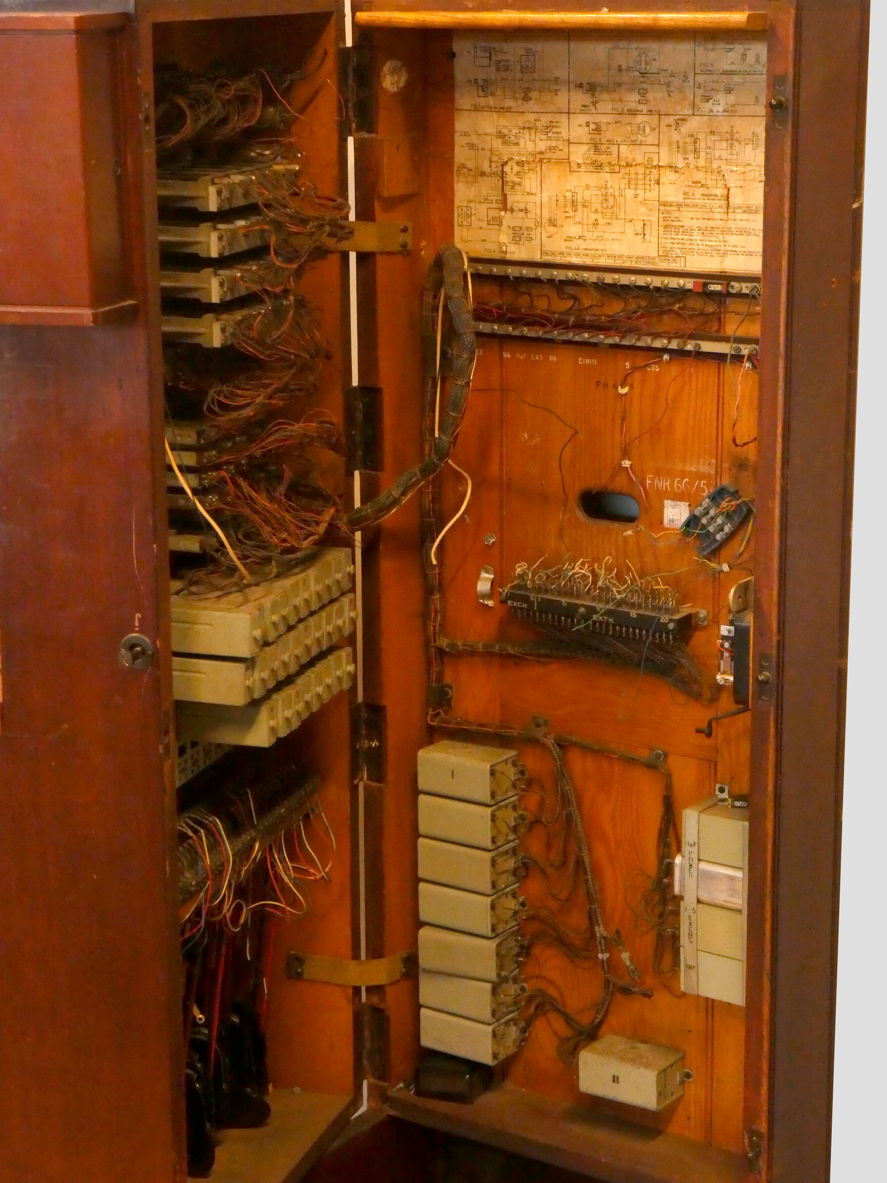 A private manual branch exchanges Switchboard CB 873 MK7, - Image 4 of 5