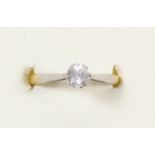 An 18ct gold and white paste single stone ring, L, 2.4gm