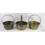 Three early 20th century brass jam pans with steel handles, 30cm diameter