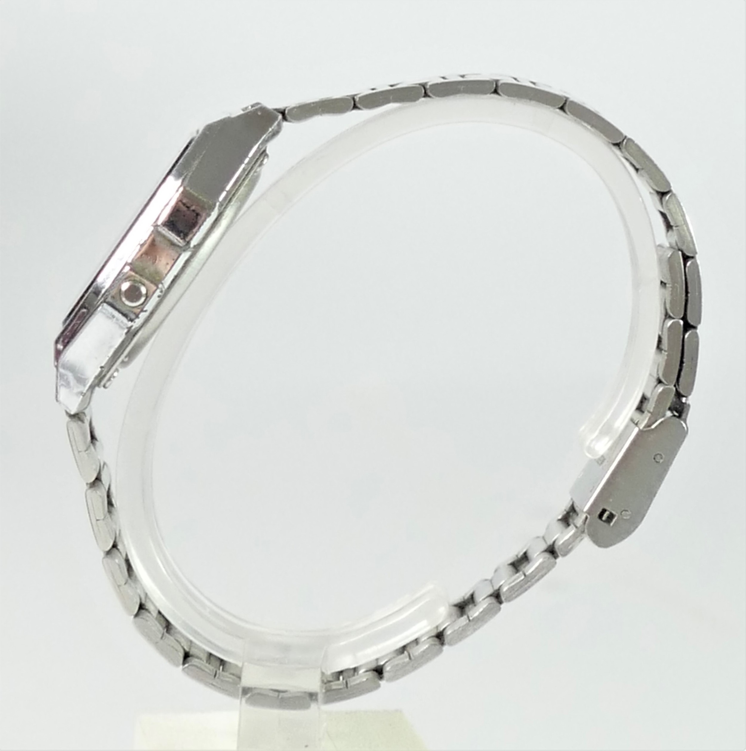 Casio Alarm Chrono, a gentleman's stainless steel digital wristwatch, ref 593, A158W, original - Image 3 of 7