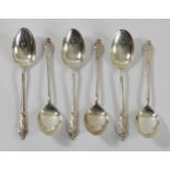 A silver set of six apostle spoons, Sheffield 1928, 58gm