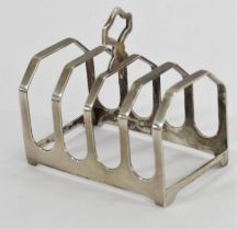 A silver four division toast rack, Sheffield 1938, 7.5cm, 50gm