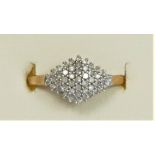 A 9ct gold and diamond dress ring, L 1/2, 2.7gm