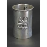 A Scandinavian 830 standard silver bottle holder, with applied lion motif, 7cm, 80gm