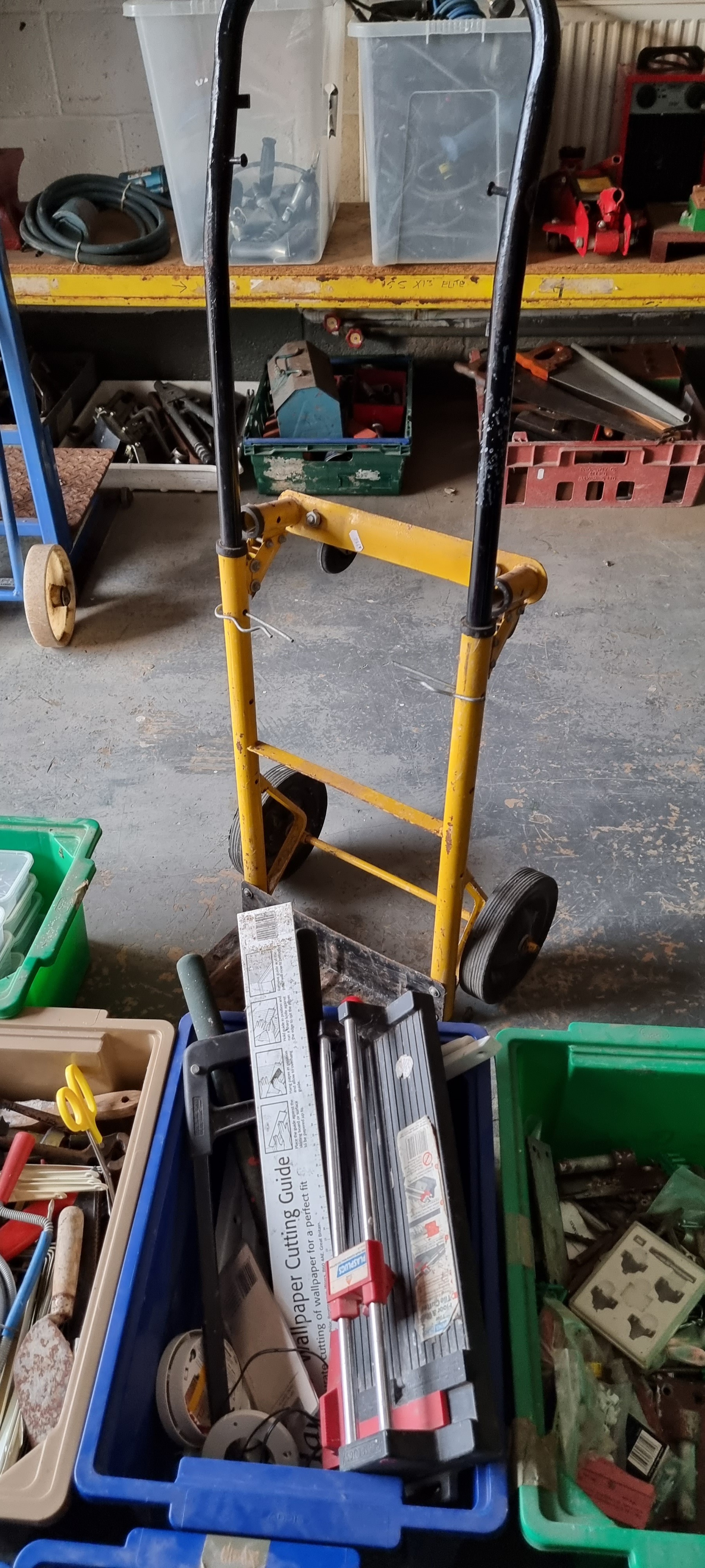 A large quantity of general tools, including hammers, nails and a trolley - Image 2 of 4