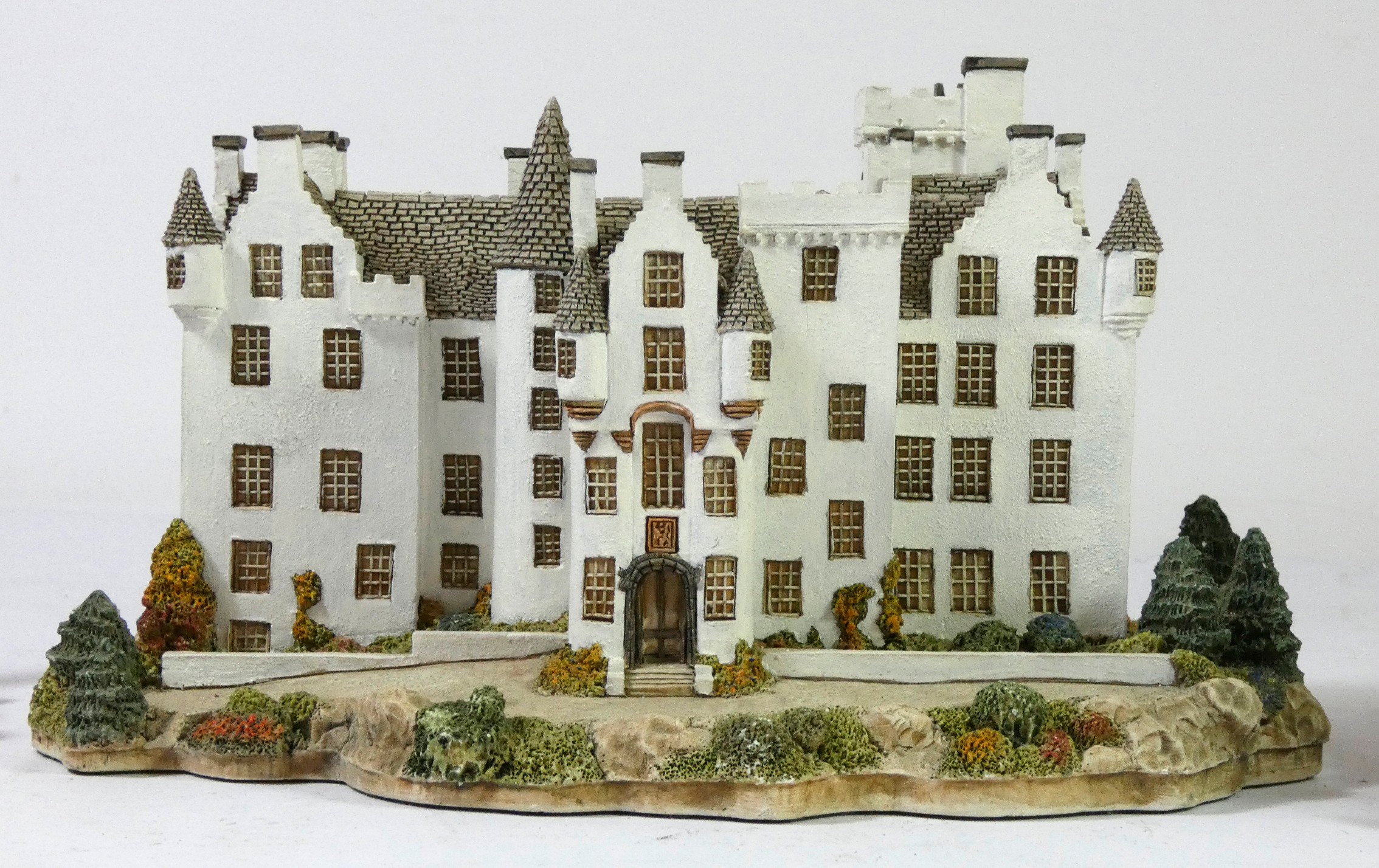 A Lilliput Lane handmade model "Anne of Cleves" c1990's, together with "Blair Atholl" castle and " - Image 3 of 4