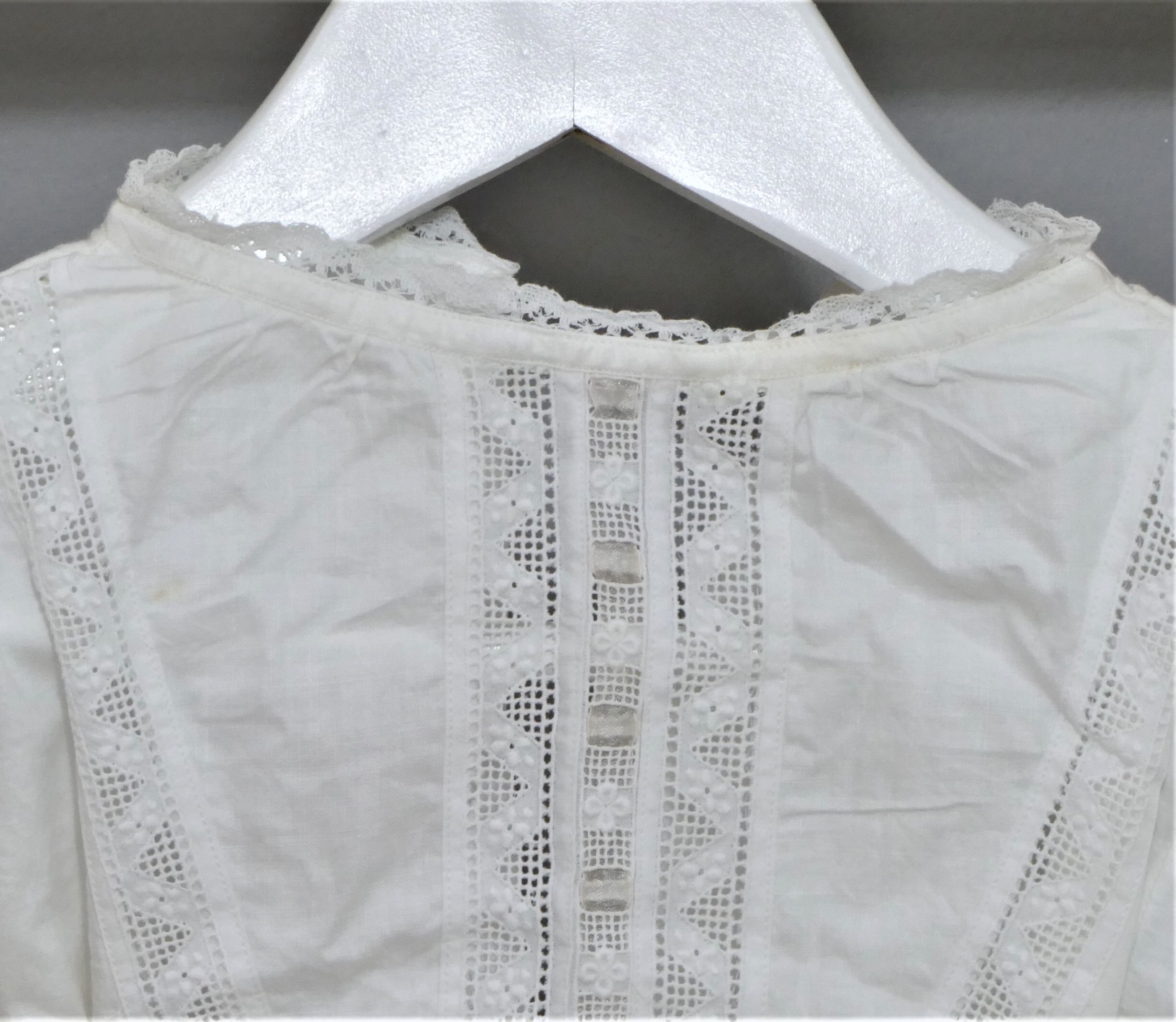 White cotton embroidered christening gowns and cream embroidered layettes. Average 64cm length (9) - Image 7 of 7