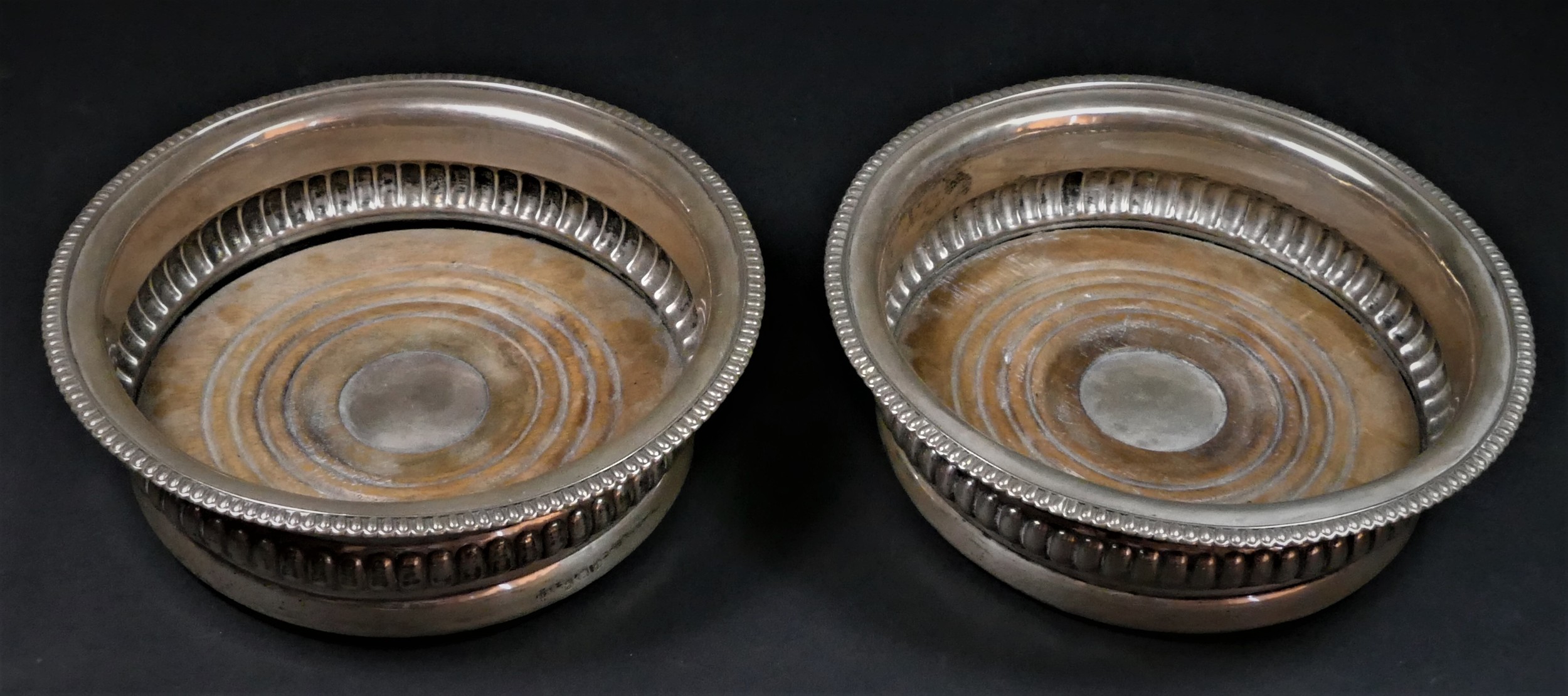 A George III Provincial silver pair of bottle coasters, by Robertson & Watson, Newcastle c.1808, - Image 2 of 5