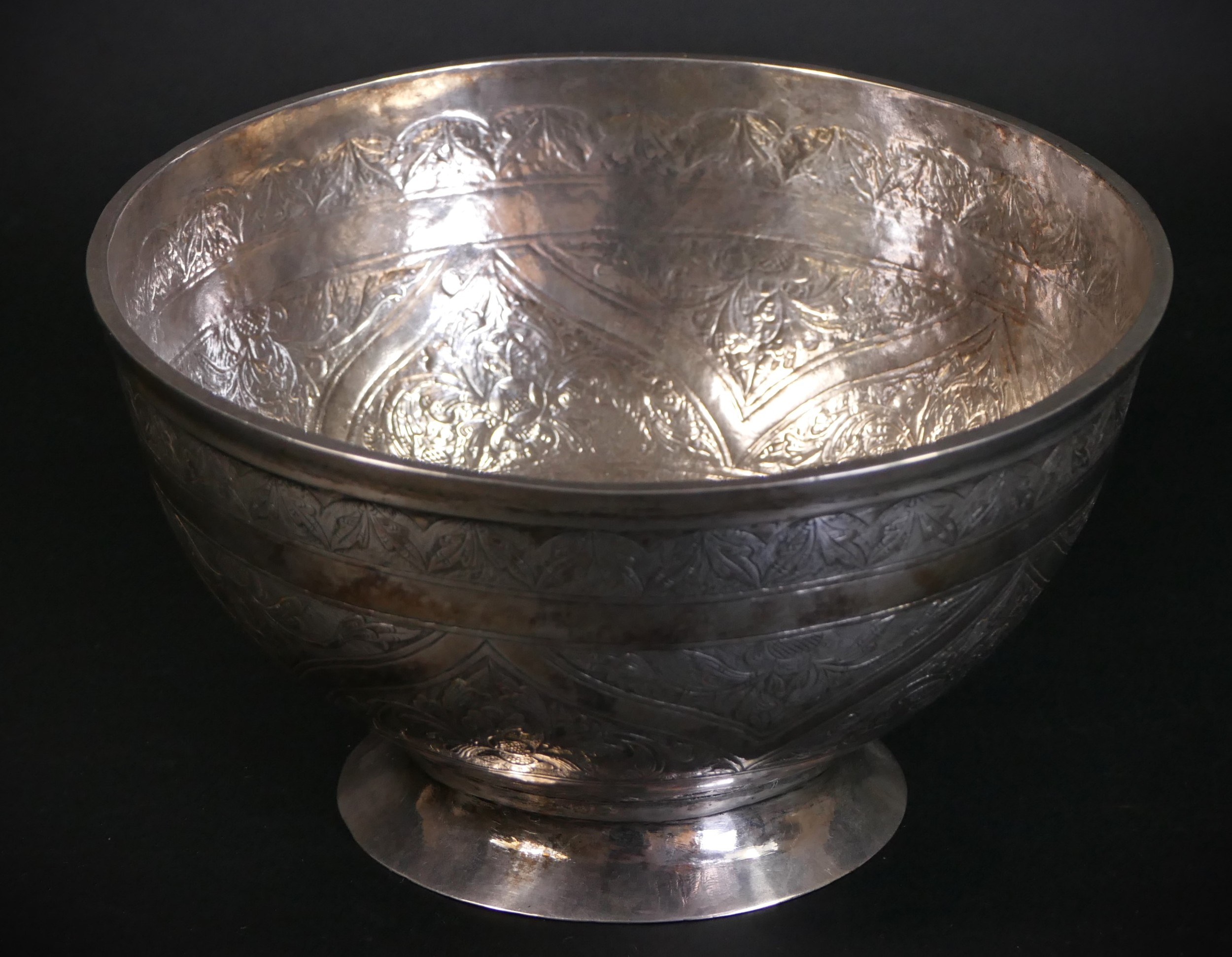 A 19th century Persian silver bowl, with floral chased decoration, 15cm, 260gm - Image 2 of 7