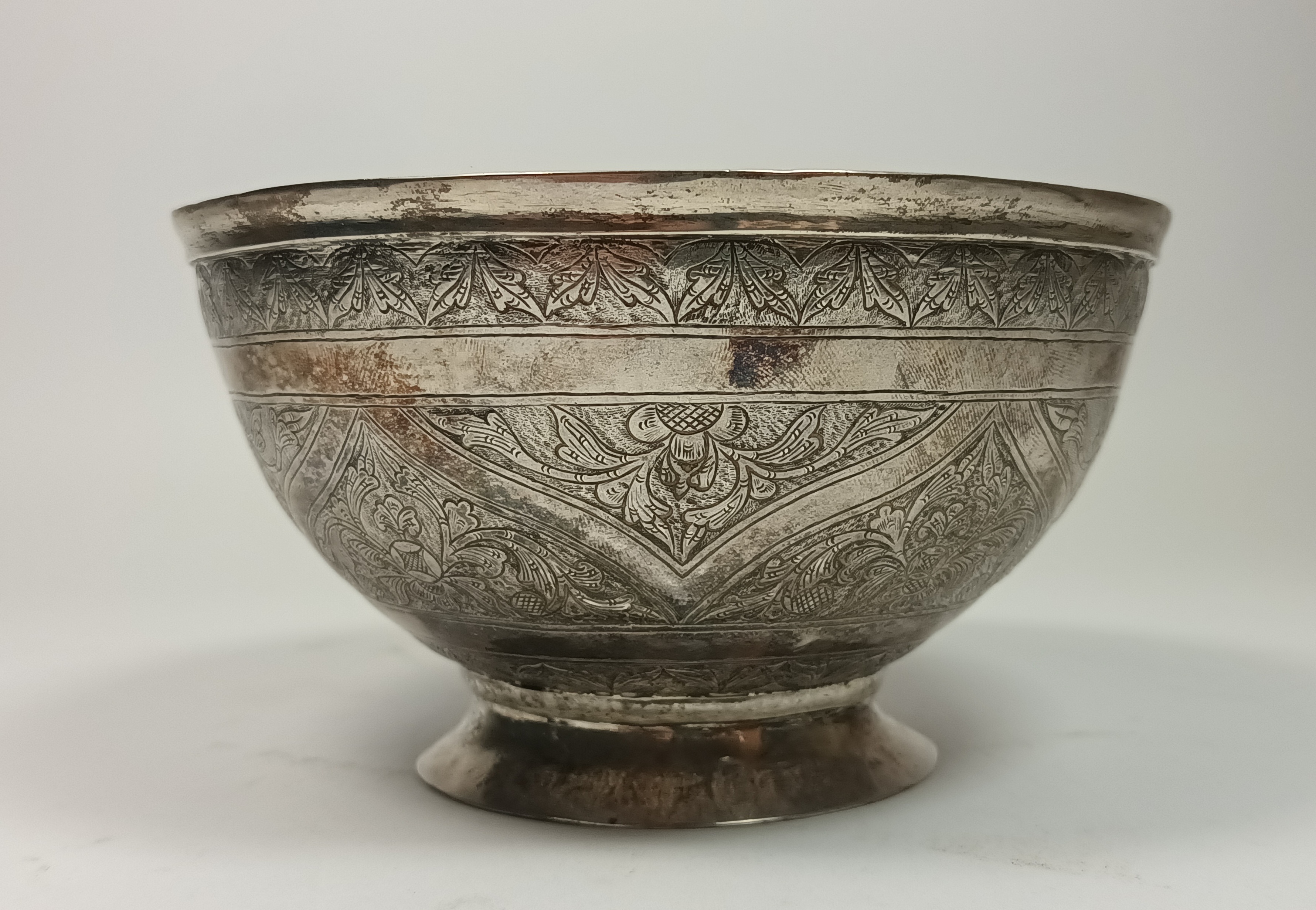 A 19th century Persian silver bowl, with floral chased decoration, 15cm, 260gm - Image 4 of 7