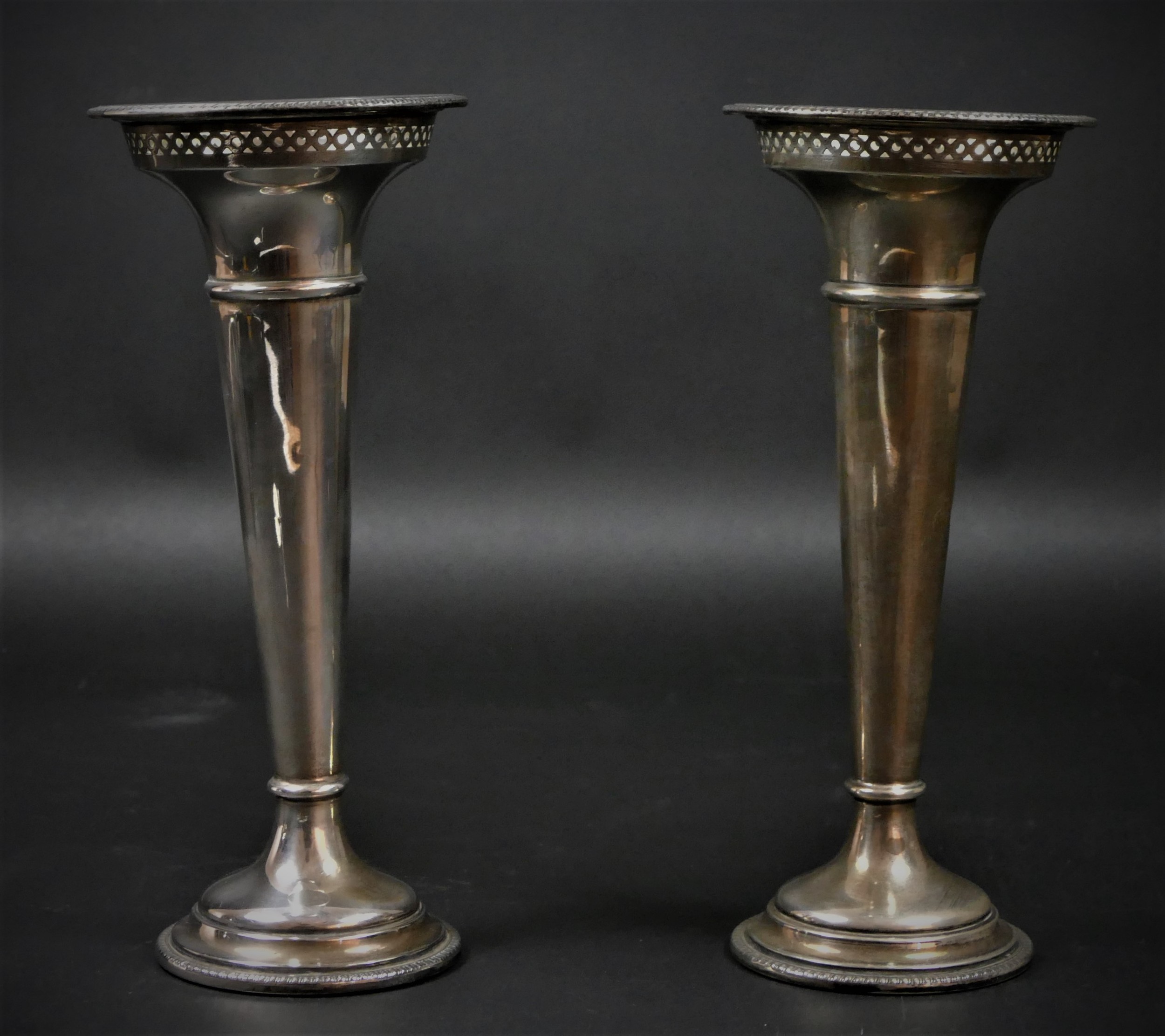 A silver pair of tapering vases, by Walker & Hall, Sheffield 1921, with pierced rim and gadrooned - Image 3 of 4