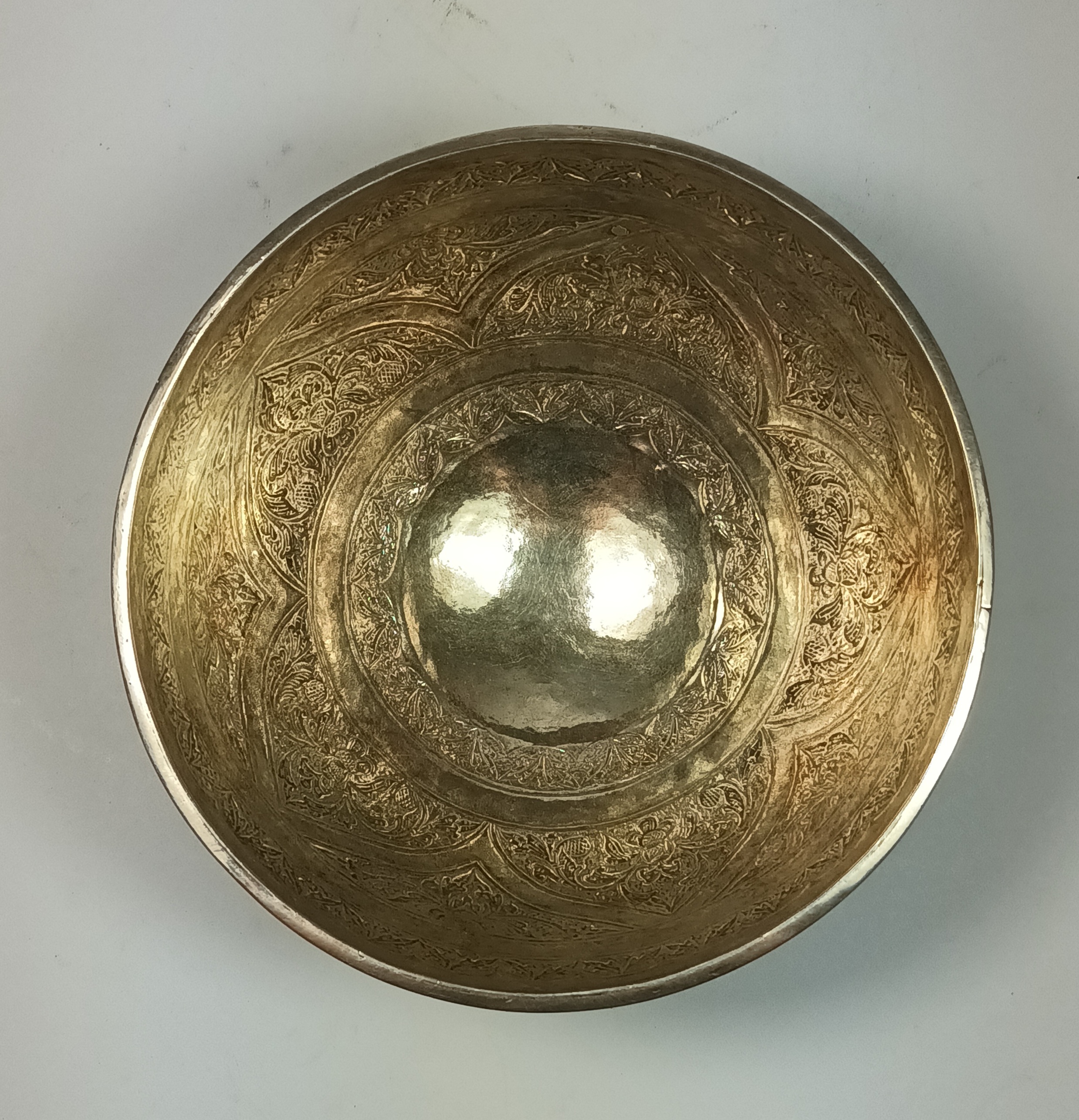 A 19th century Persian silver bowl, with floral chased decoration, 15cm, 260gm - Image 7 of 7