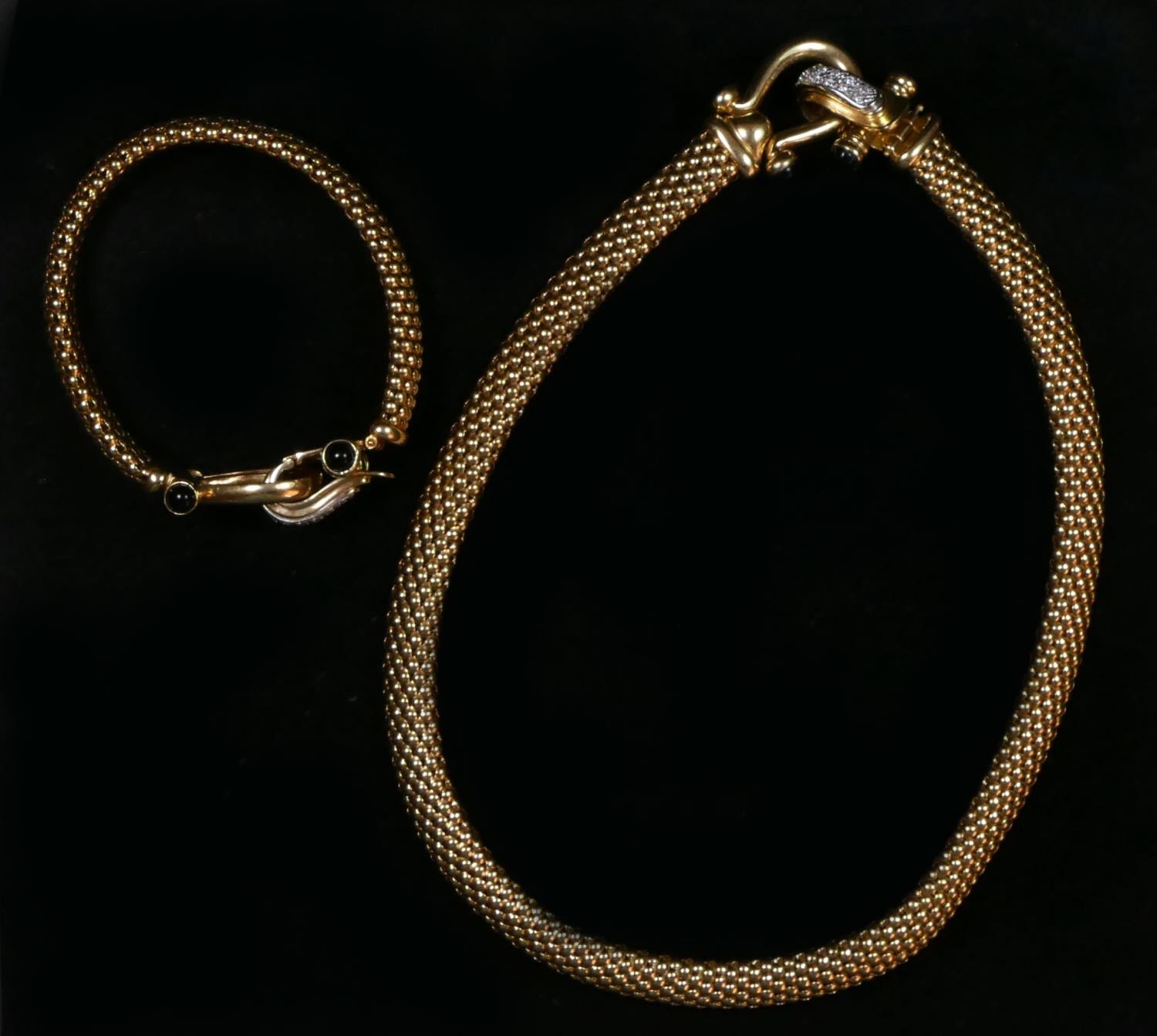 A 14K gold, diamond and onyx basket weave necklace, the stirrup clasp set with brilliant cut - Image 2 of 11