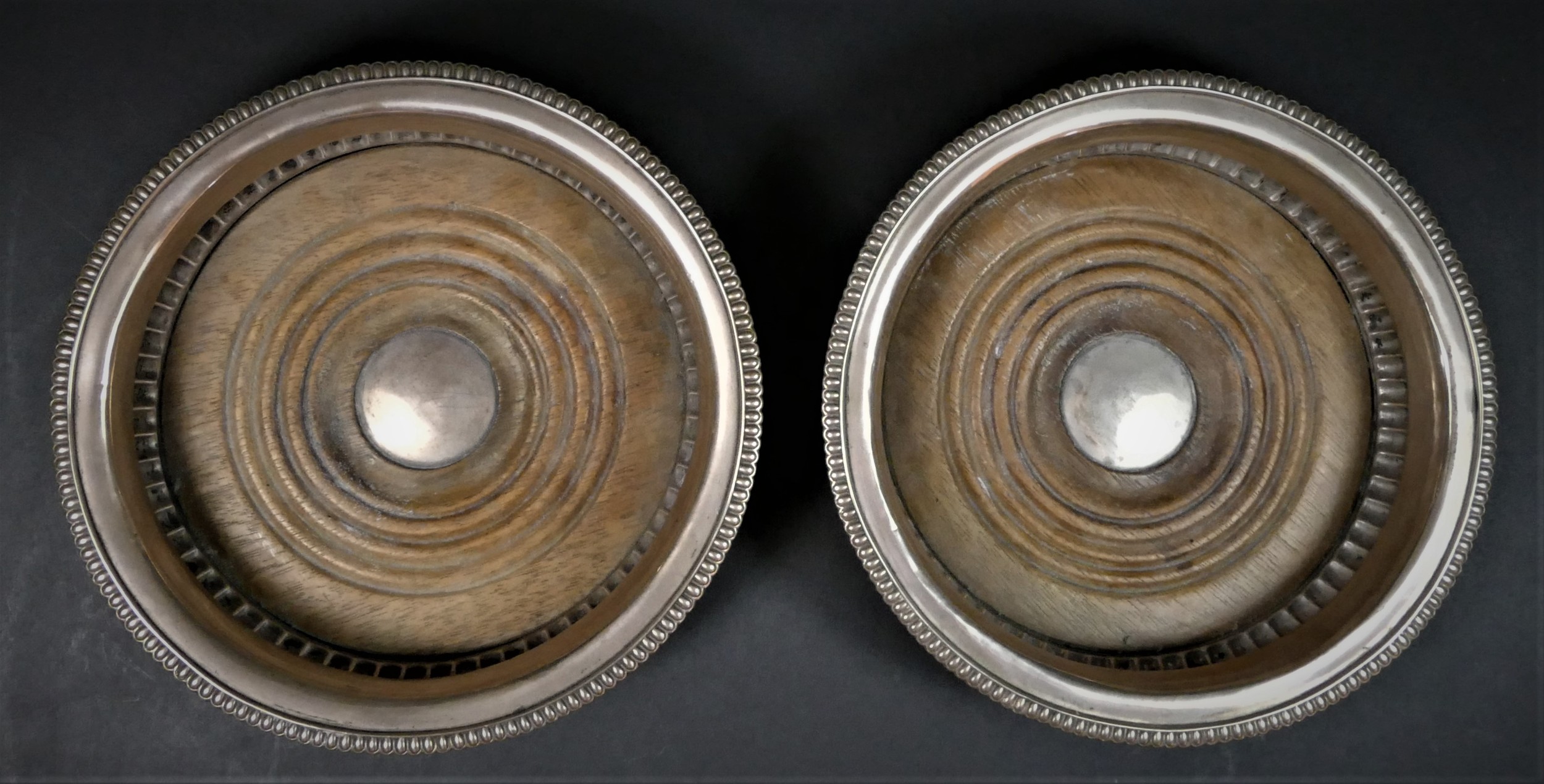 A George III Provincial silver pair of bottle coasters, by Robertson & Watson, Newcastle c.1808, - Image 4 of 5