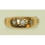An Edwardian 18ct gold and star gypsy set diamond ring. Chester 1910, L, 3.8gm