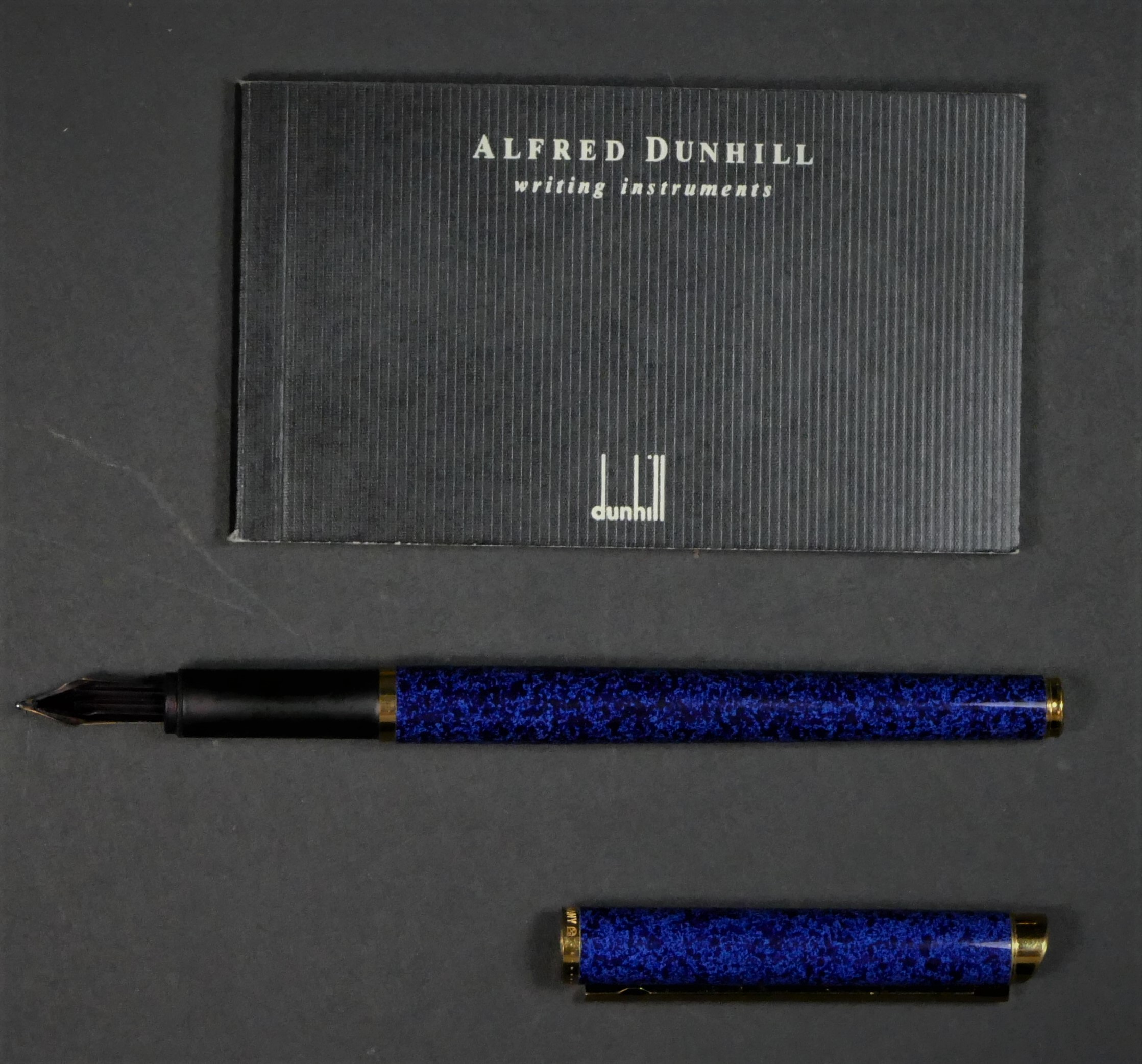 A Dunhill Gemline blue marble lacquer fountain pen, with 14K gold nib, box and booklet No Box - Image 3 of 4