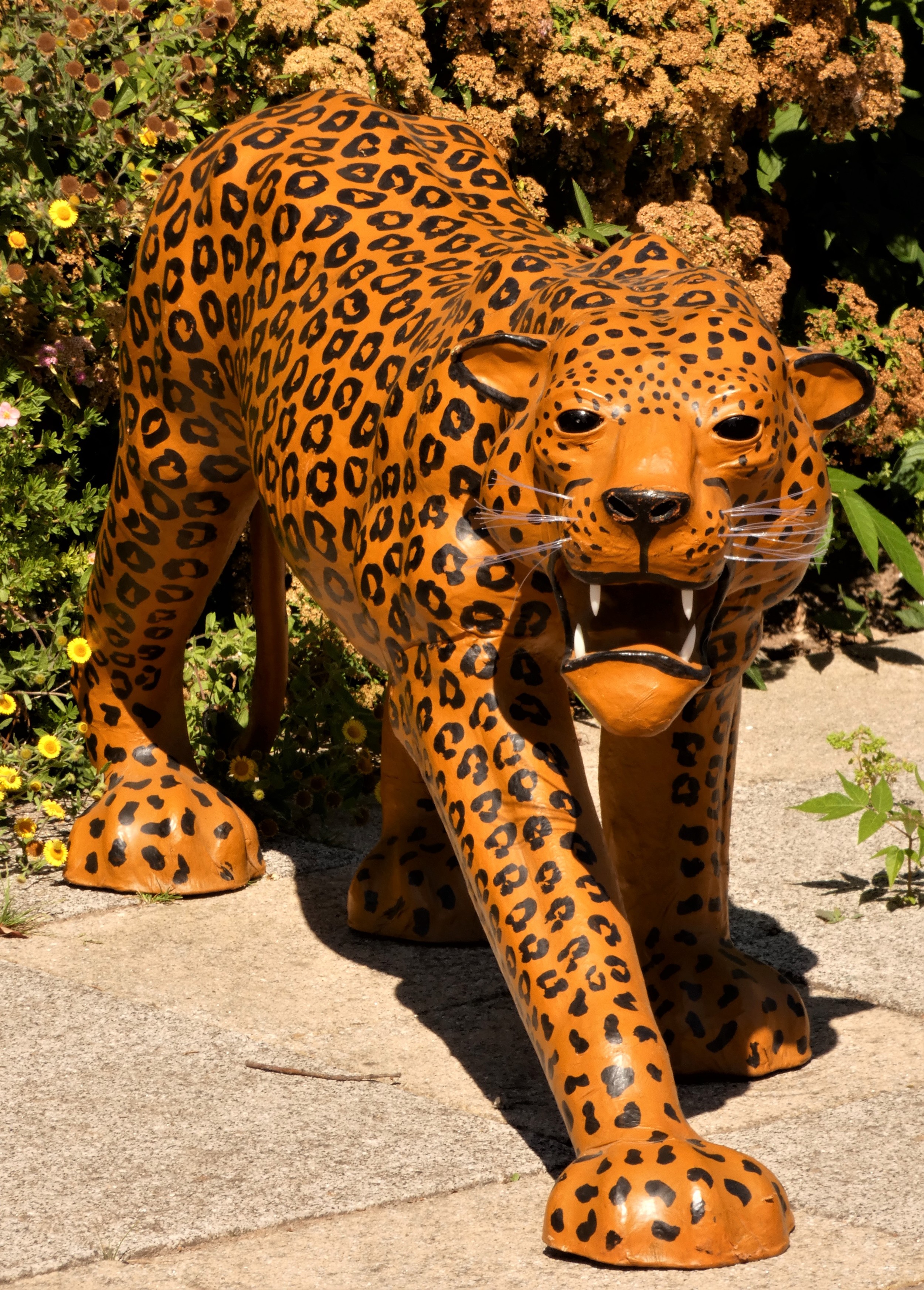 A paper mache sculpture, in the form of a leopard, plastic teeth and whiskers, 100cm x 70cm x 30cm - Image 4 of 6