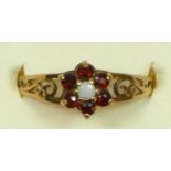A 9ct gold opal and garnet cluster ring, N, 1.1gm