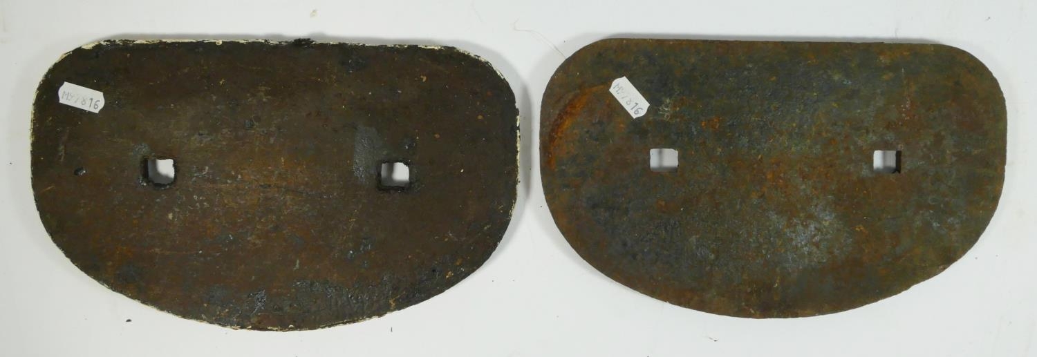 Two cast iron 'D' railway wagon plates, Cravens Ltd 1955, B416727 and Birmingham C&W Ltd 1957 20T - Image 2 of 2