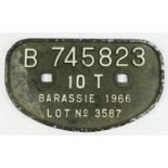A cast iron 'D' wagon plate, Barassie 1966, 10T B745823. 28 x 17cm.