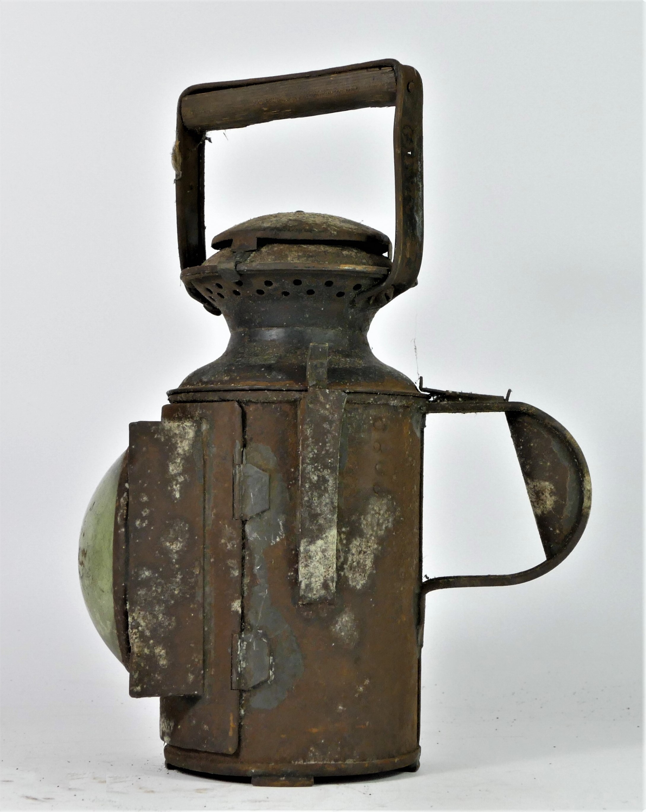 An L.M.S three aspect hand lamp, complete with burner, 32cm tall - Image 3 of 6