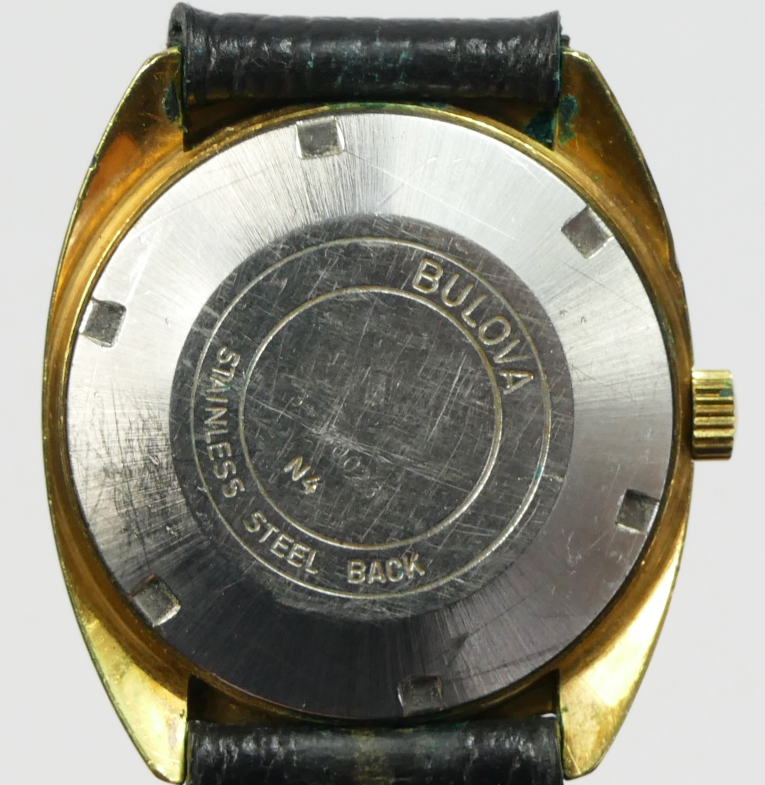 Bulova Ambassador, a gilt metal automatic date gentleman's wristwatch, 35mm - Bild 4 aus 4