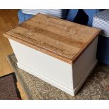 A painted pine chest / blanket box, lockable, no key, 69cm x 42cm x 45cm