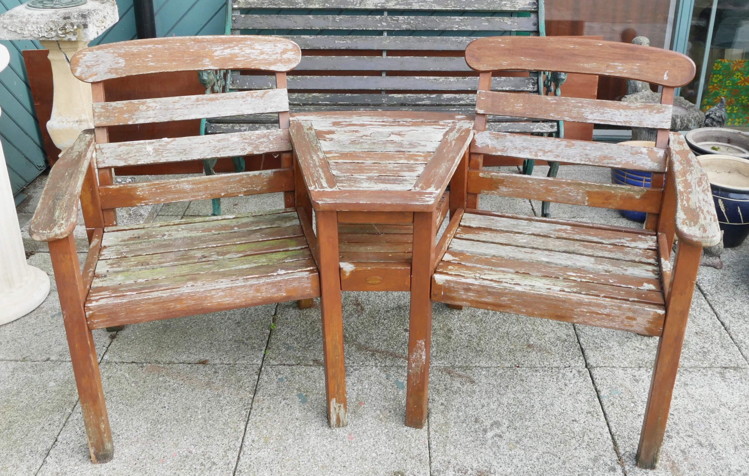 A garden bench having hardwood slats and heavy cast iron ends with scroll legs - 130cm wide together - Image 2 of 2