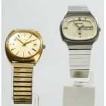 Bulova, a gilt metal manual wind date gentleman's wristwatch, ref N4, 35 mm, expanding strap,