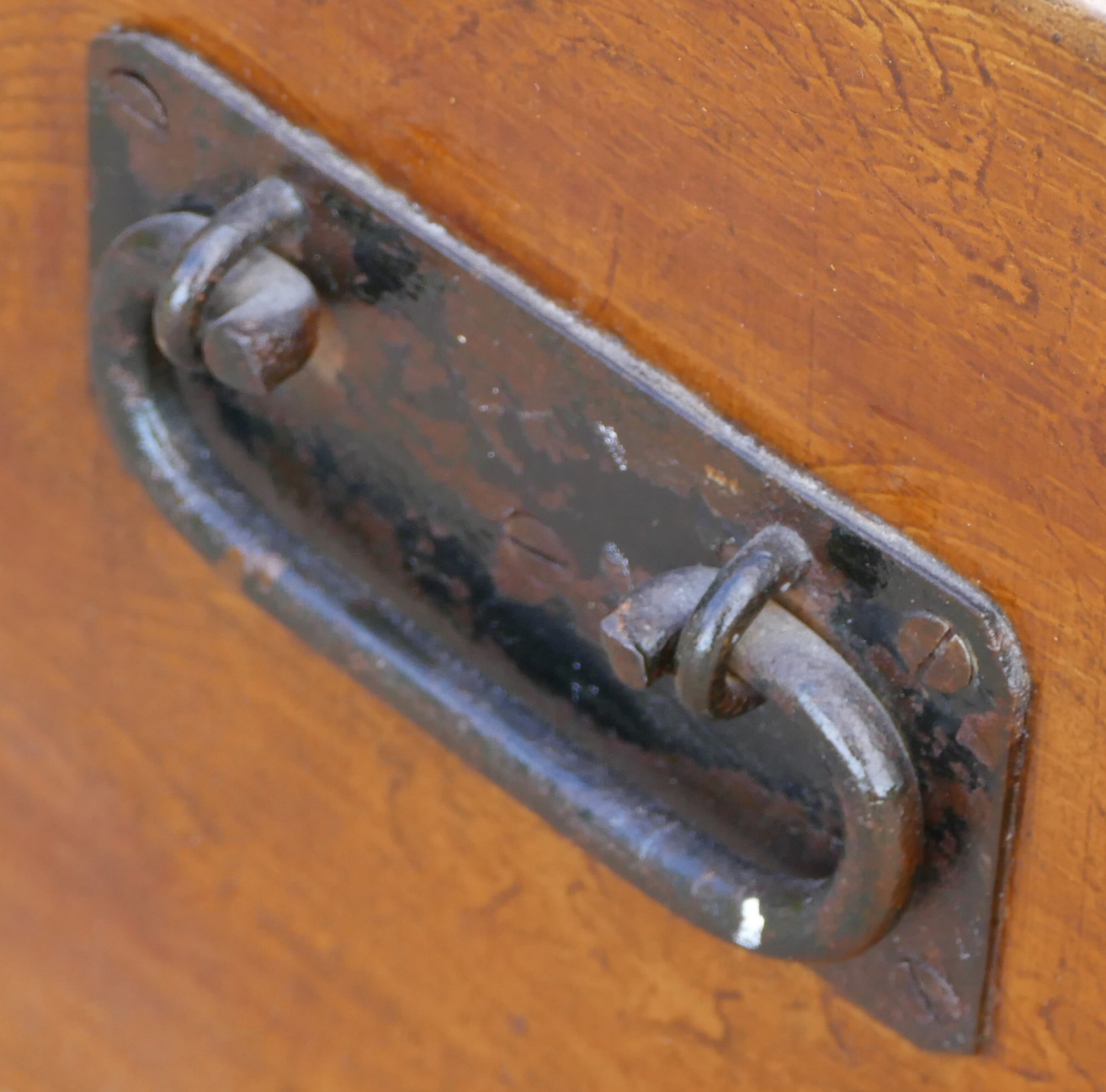 A stained pine Victorian blanket box, interior fitted with candle tray, having original carry - Image 4 of 4