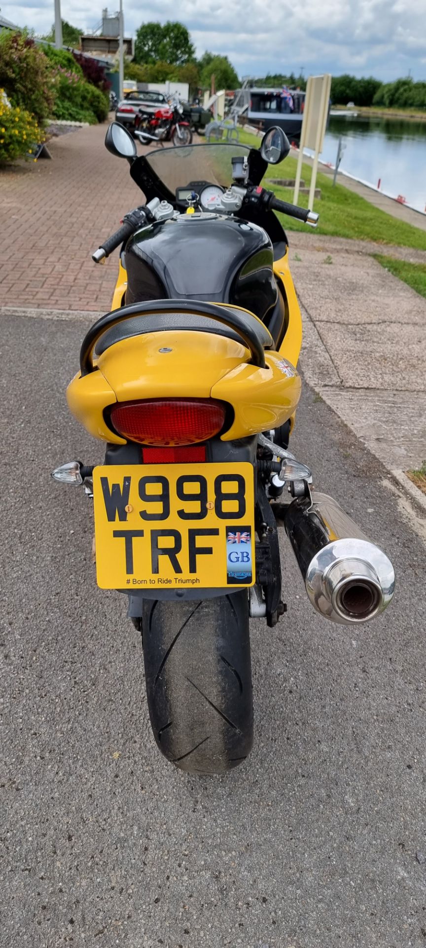 2000 Triumph TT600, 599cc. Registration number W998 TRF. Frame number SMTTH800SXX099072. Engine - Image 4 of 14