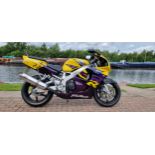 1997 Honda CBR900RR Fireblade, 919cc. Registration number R194 DRP. Frame number JH2SC33A 2VM106740.