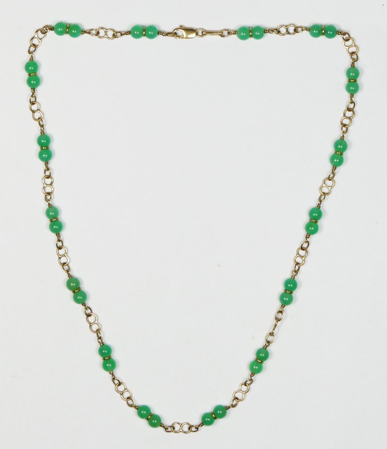 A 9ct gold and chrysoprase bead necklace, 45cm, 10.8gm - Image 2 of 2