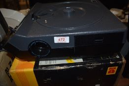 A Kodak Medalist AF carousel projector