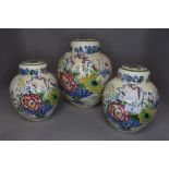 Three Masons 'Strathmore' ginger jars of graded size.